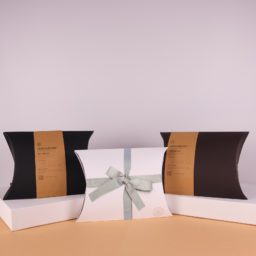 Leatherlike Pillow Box 13″ x 9″